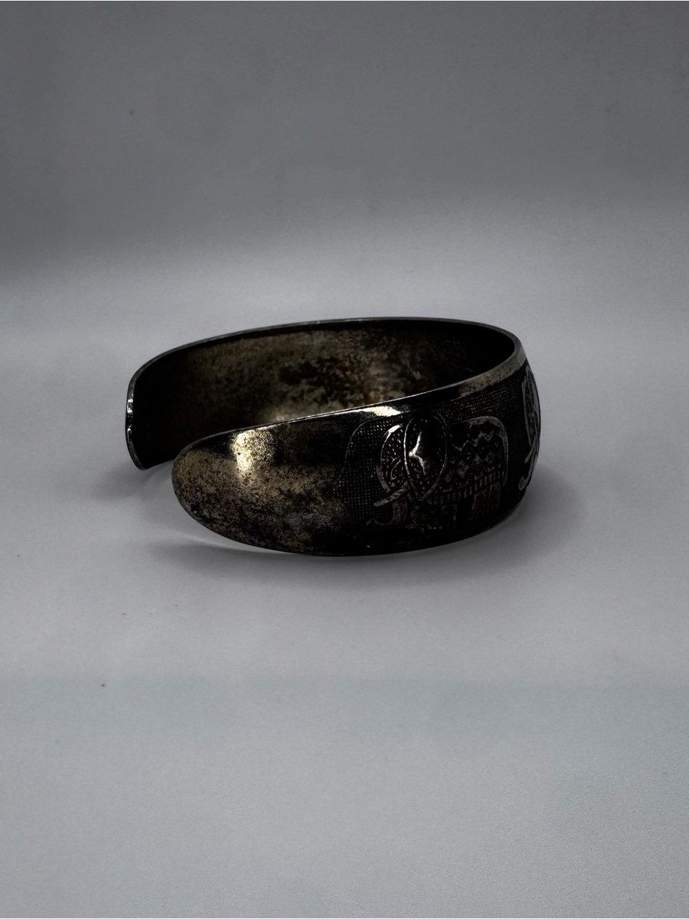 Antique Silver-Tone Elephant Cuff Bracelet - Picture 5 of 7